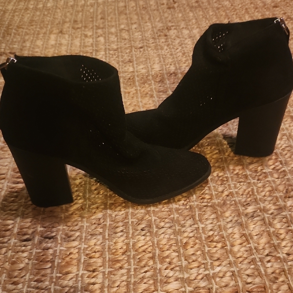 Cityclassified Black Heeled Perforated Faux Suede 7 Boots Elegant and Versatile
